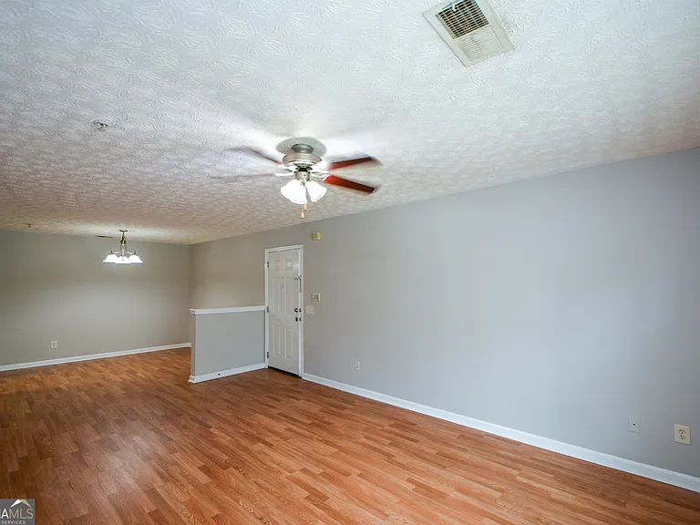 4101 Fairington Club Dr — Photo 4