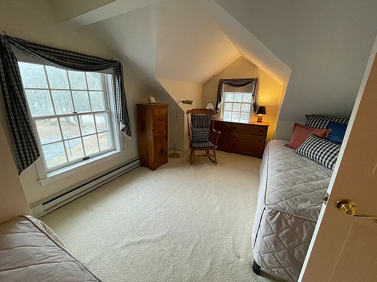 Bedroom 3 (2 twins and 2 trundles), standard closet with 2 dressers