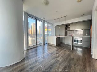 100 Harbour St #1702, Toronto, ON M5J 0B5