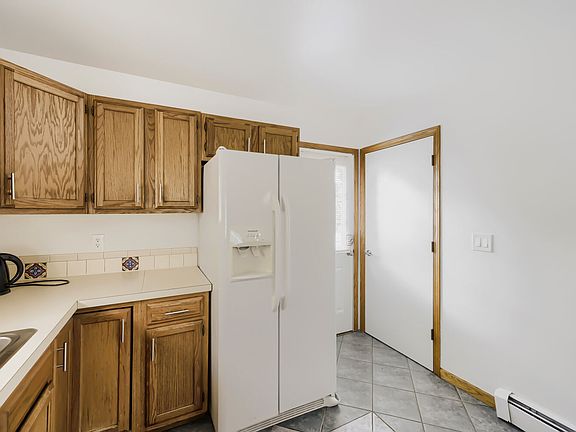 2nd image of 1839 Walnut St #F