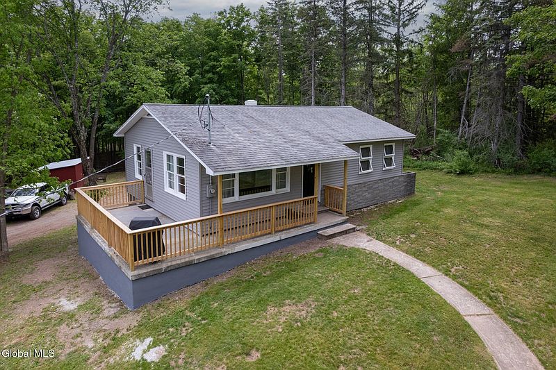 4th image of 121 Pearson Road