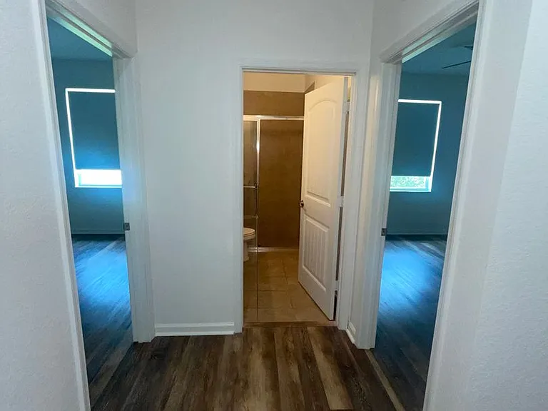 480 NW Windflower Ter — Photo 16