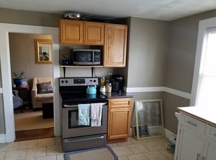 33 Wintworth St #A, Chicopee, MA 01013