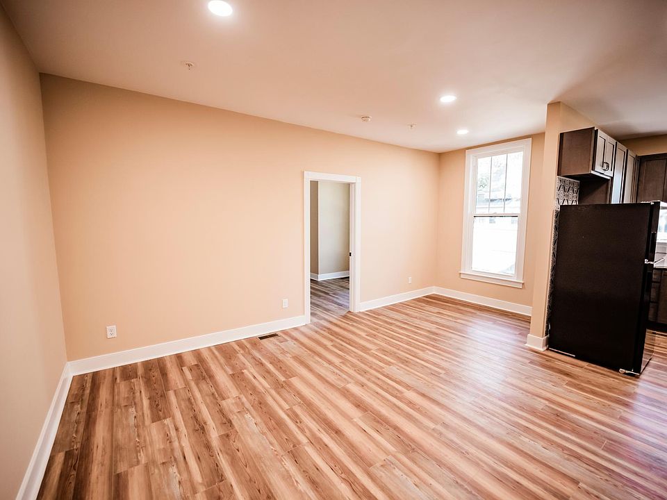 Living Area with dining nook