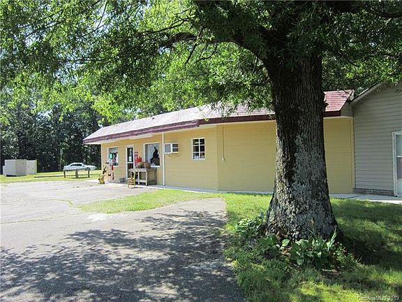 2nd image of 4239 Taylorsville Hwy