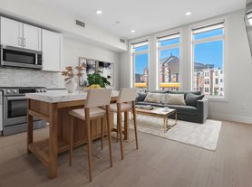 65 Meridian St, Boston, MA