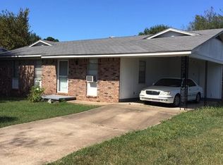 703 Grand Ave, Poteau, OK 74953