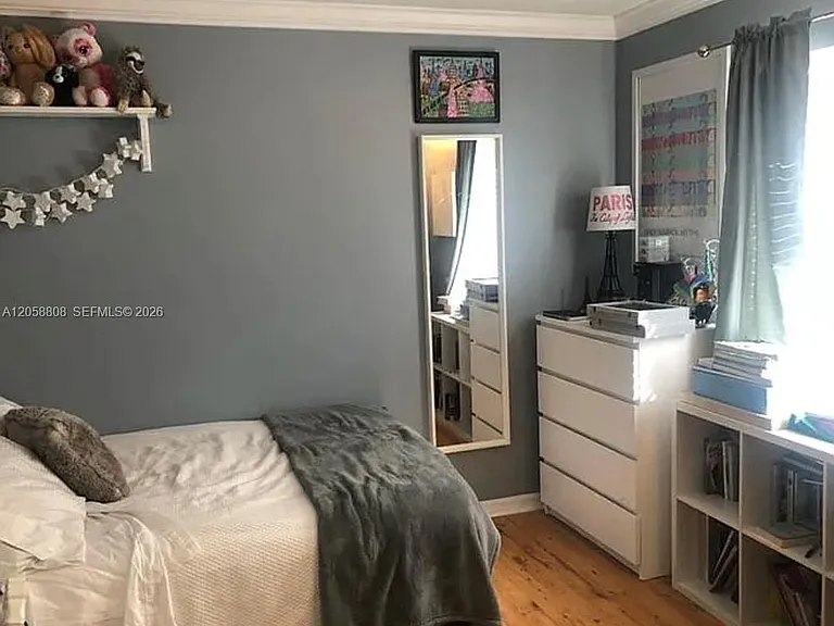 1218 Canary Island Dr — Photo 5