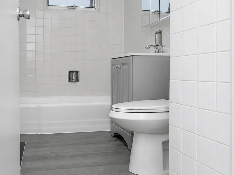 1645 Forest Rd #307 — Photo 15