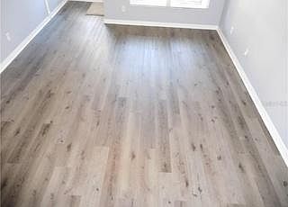 5th image of 10951 Brickside Ct