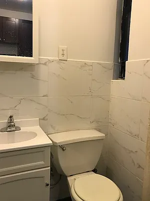 Rented by G2 Realty Group LLC | media 7