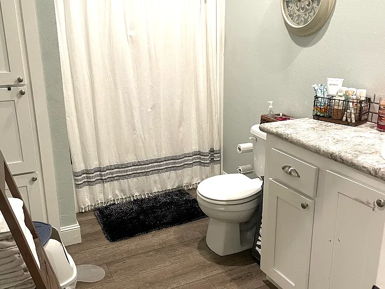 424 Old Jones Rd — Photo 17