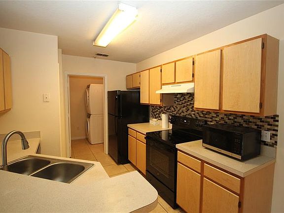 4th image of 6524 Swissco Dr Unit 1025