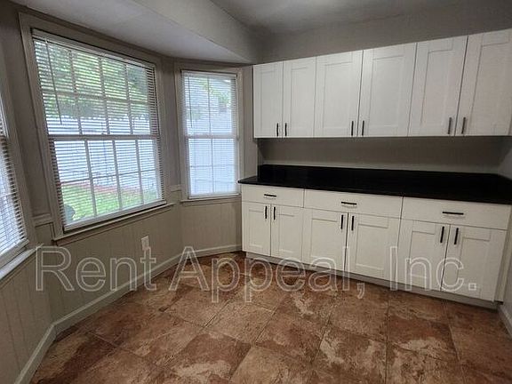 3rd image of 505 San Remo Ct