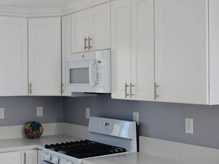 137 Commonwealth Ave — Photo 5