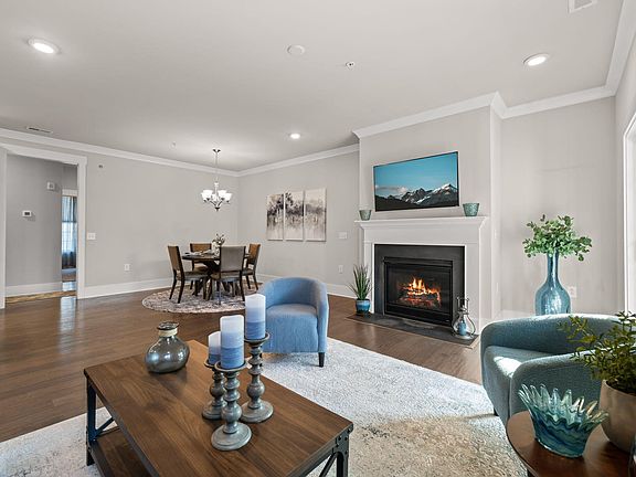 4th image of 10210 Sablewood Dr APT 109