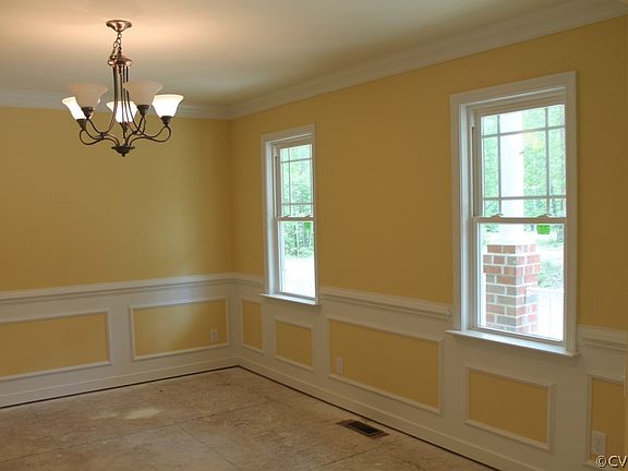 4th image of 17325 Creekbed
