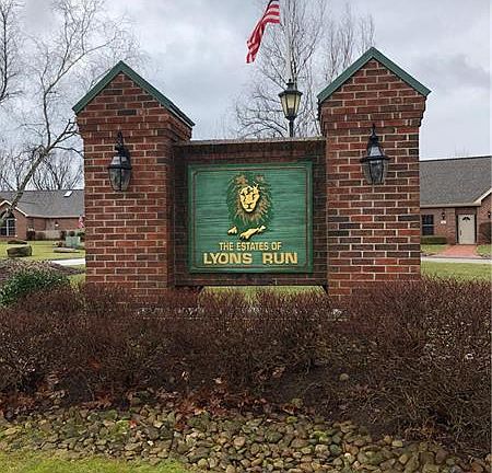 5th image of 1418 Lyons Chase Cir