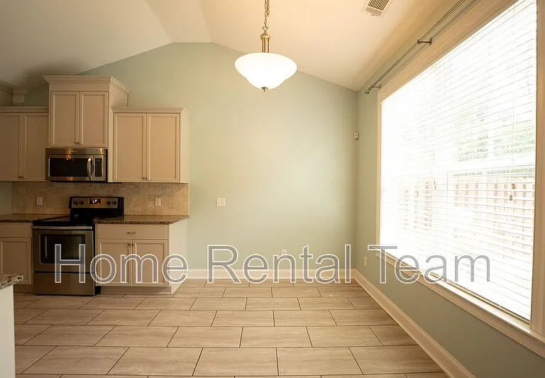 117 Laguna Way — Photo 15