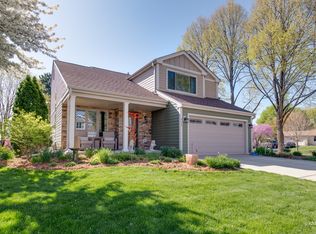 960 Chandler Ave, Geneva, IL 60134