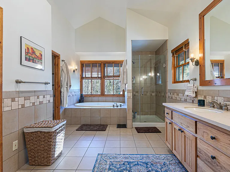 12326 Fairway Dr — Photo 22
