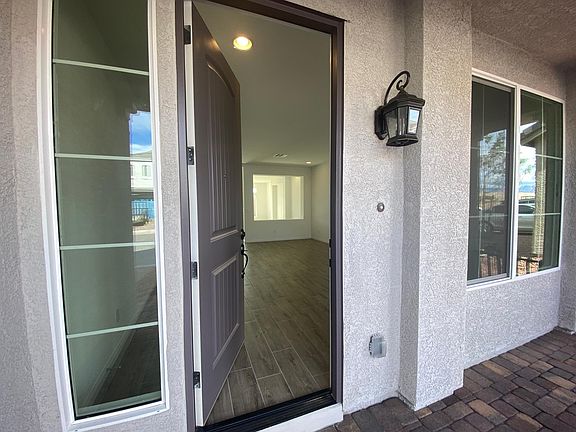 3rd image of 6371 Rock Stream Ln