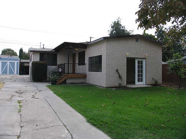 1st image of 326 Branch St