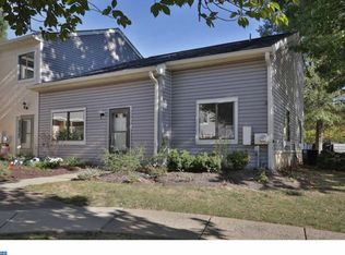 33 Ember Ln, Horsham, PA