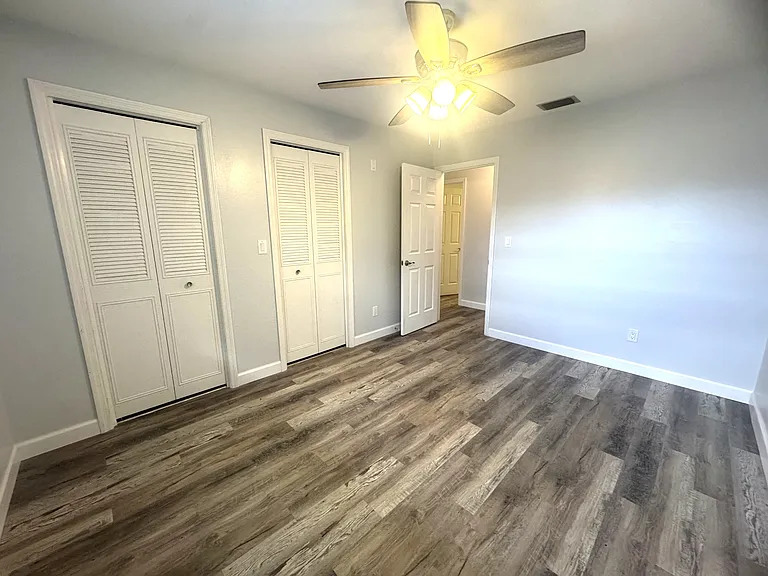 2924 Raeford Rd — Photo 6