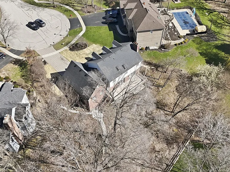 1215 Triple Crown Ct — Photo 4