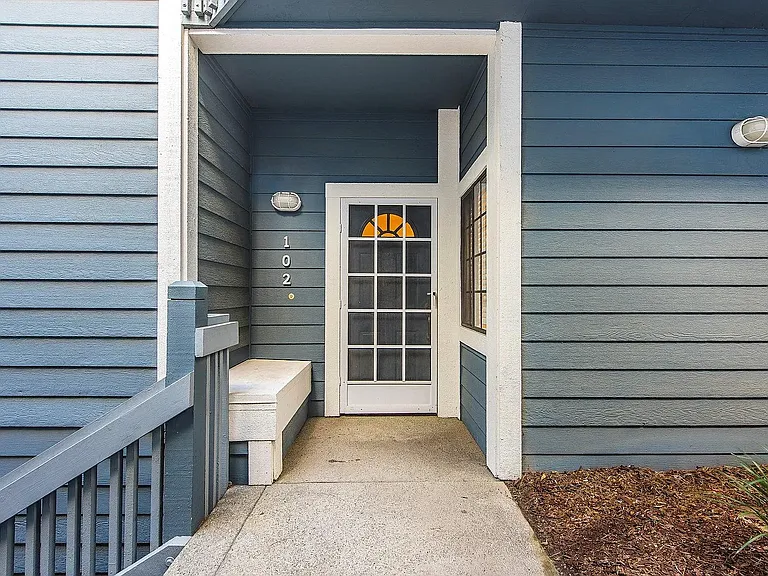 8182 Mainsail Dr #102 — Photo 30