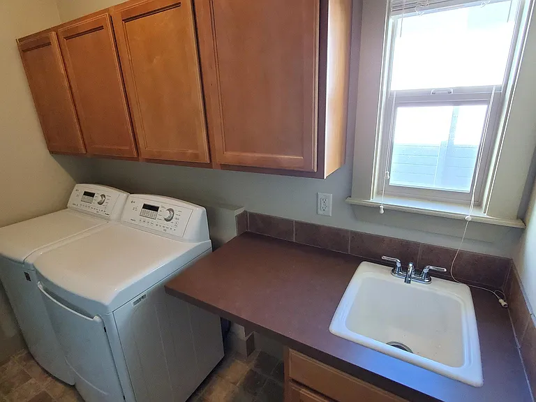 3091 S Hudspeth Ave — Photo 20