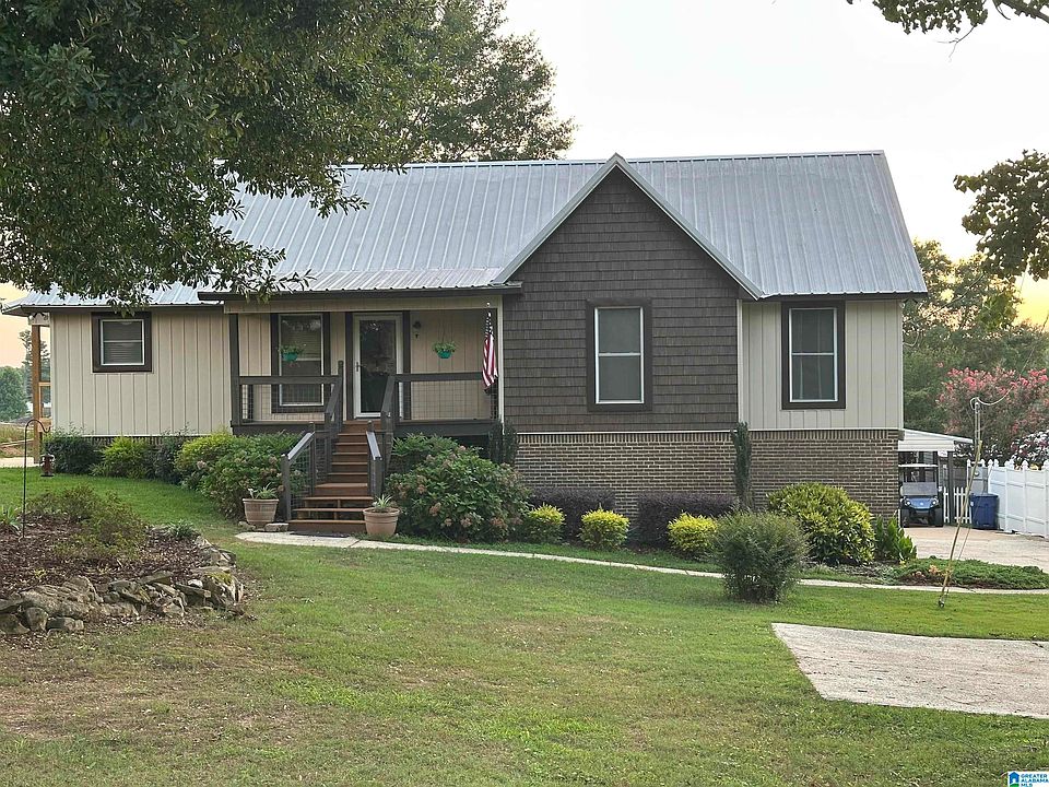 2nd image of 307 Allen Rd