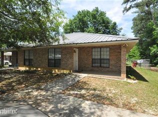 903B Laird St, Picayune, MS 39466