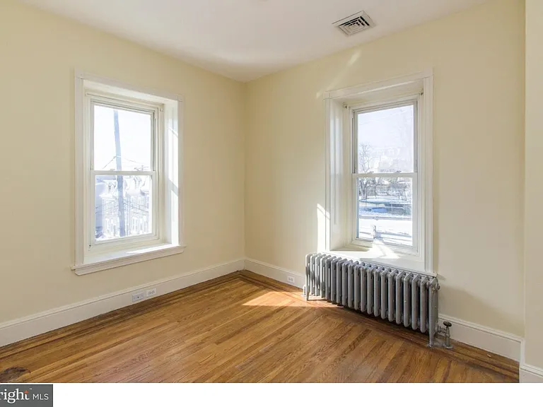 4114 Manayunk Ave — Photo 16