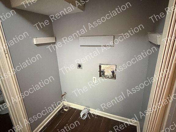 5th image of 3018 Zachry Ave