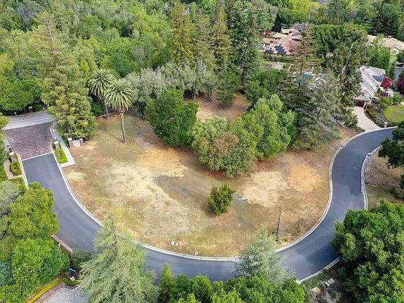 4th image of 16075 Cuvilly Way