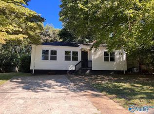 222 N Plymouth Rd NW, Huntsville, AL 35811