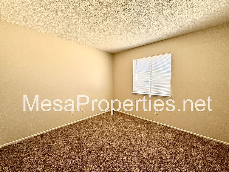 22189 Tajanta Ct — Photo 13