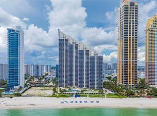 The Pinnacle Condo, North Miami Beach, FL 33160