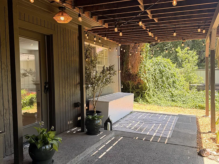 2109 S Fitch Mountain Rd #B — Photo 11