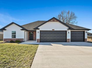 264 W Rabbit Run St, Rogersville, MO 65742