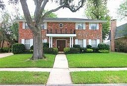 1st image of 3709 Pin Oak Ave