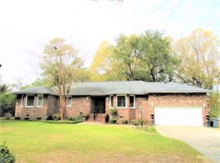 142 Wateree Dr, Santee, SC 29142