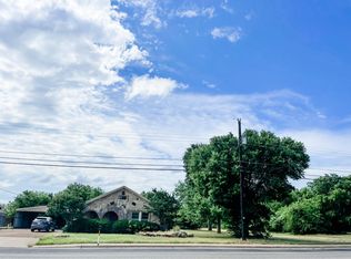 1103 Country Club Rd, Cleburne, TX 76033