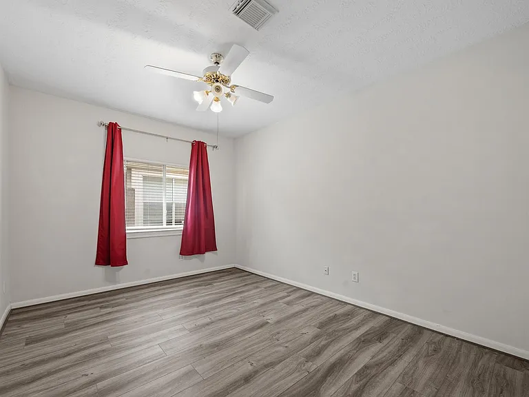 23818 Indian Hills Way — Photo 26