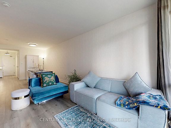 4th image of 4K Spadina Ave #1708