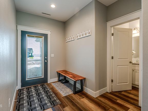 2nd image of 2501 7th Ave NW