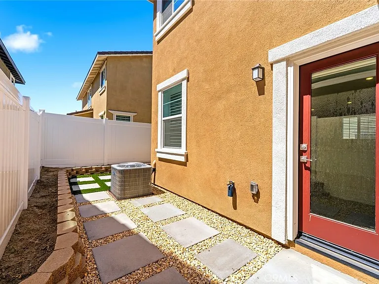 10843 Pala Bells St — Photo 57