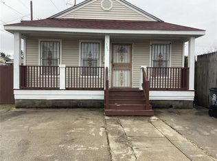1800 Saint Roch Ave, New Orleans, LA 70117